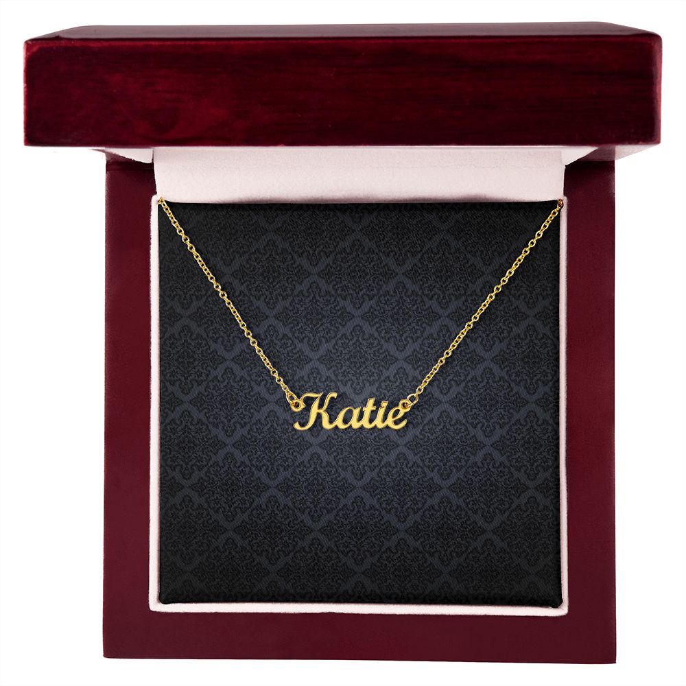 To My Mom / Mother / Sister / Daughter / Cousin / Grandmother / Granddaughter / Niece / Aunt (Plain Black Card) - Custom Name Necklace