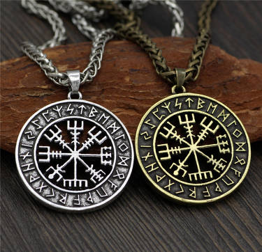 Viking / Nordic / Norse Vegsivir / Compass Pendant with Chain